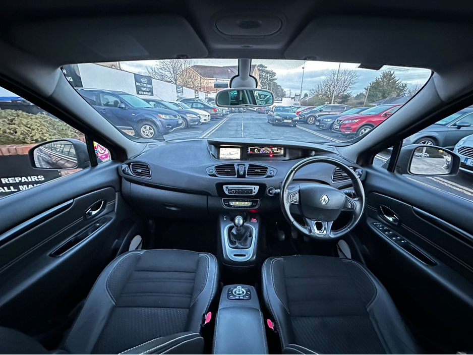 2014 Renault Grand Scenic 3 BOSE 1.5 DCI 110 4DR €4,950
