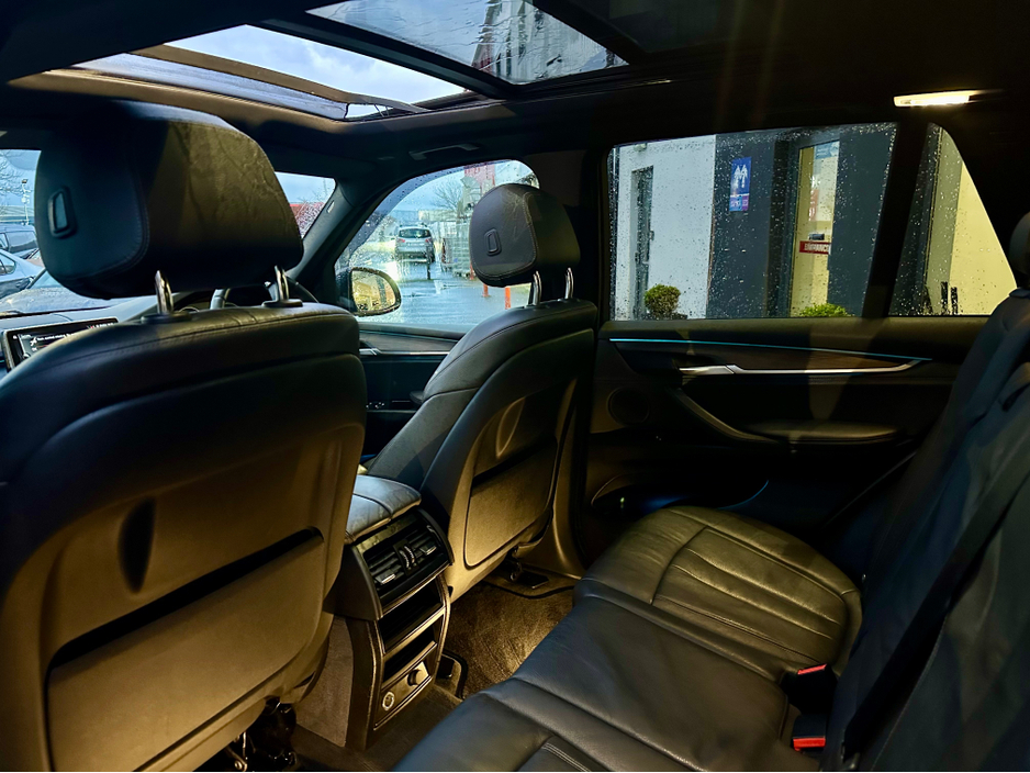 2017 BMW X5 7 SEAT XDRIVE MSPORT SUNROOF €32,450