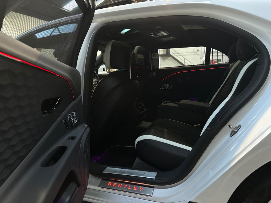 2025 Bentley Flying Spur 4.0 V8 SPEED FIRST EDITION MULLINER N €349,950