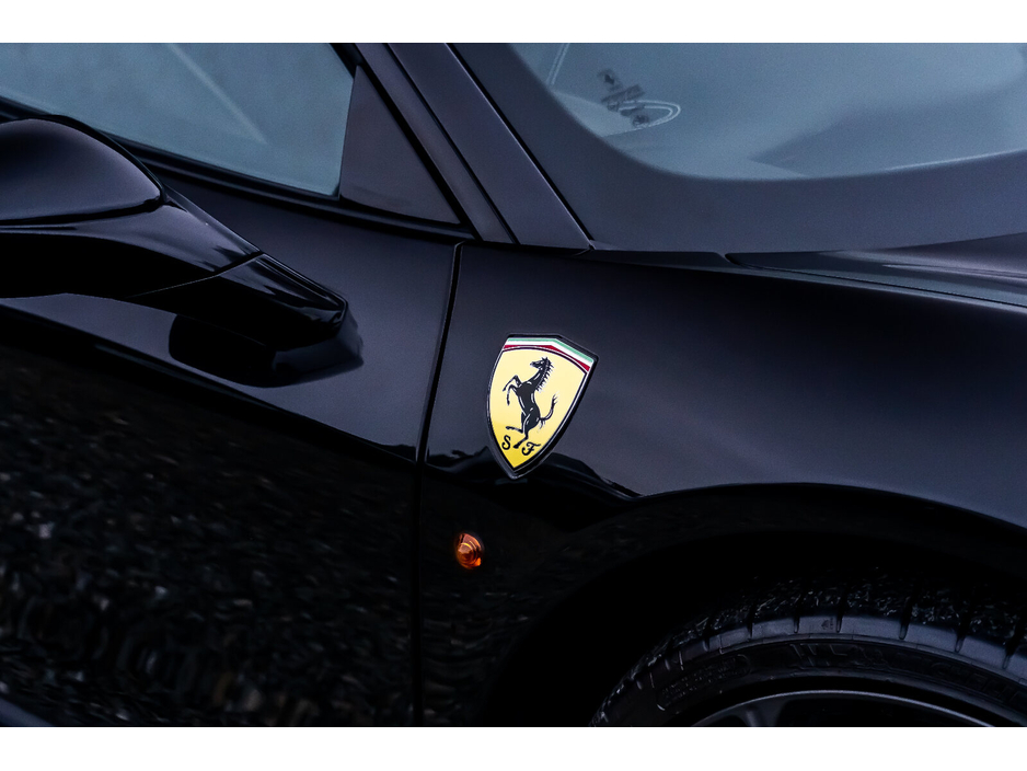 2013 Ferrari 458  €249,950