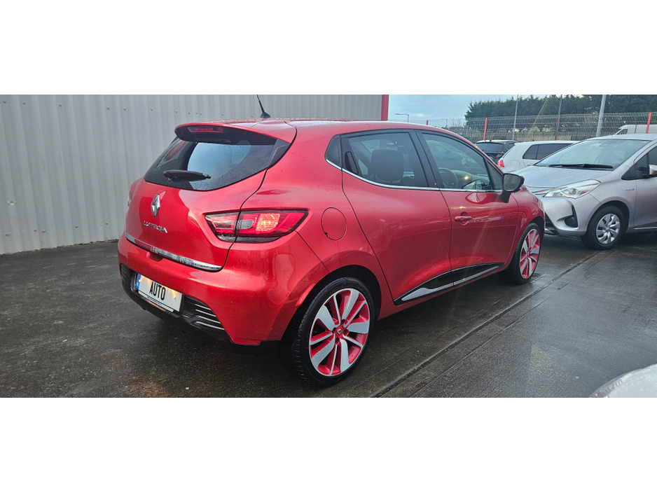 2016 Renault Clio automatic 1.2 dynamique s 5sr low kms €9,995
