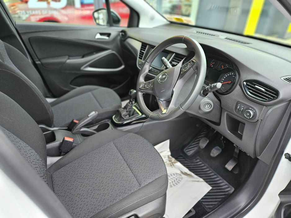 2024 Opel Crossland X  €25,950