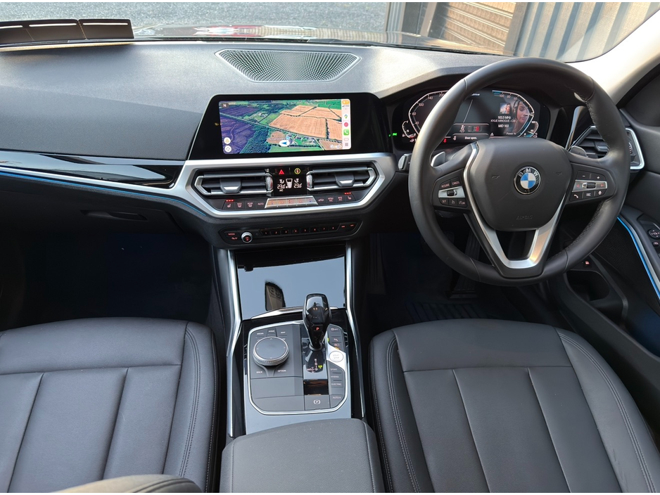 2021 BMW 3 Series 330E PRO COMFORT €21,950