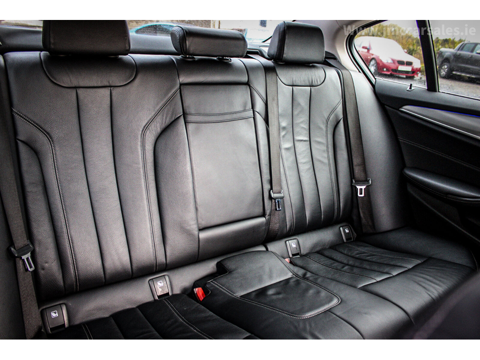 2017 BMW 5 Series  €17,995