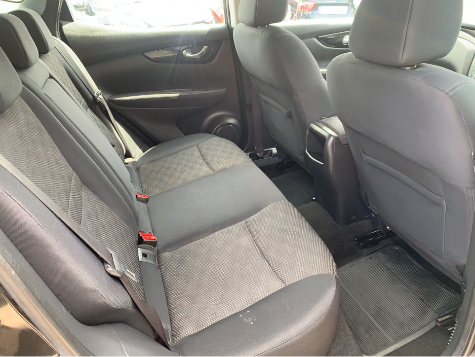 2015 Nissan Qashqai 1.5 DCI ACENTA SMART V VISION 110PS 5DR €11,500