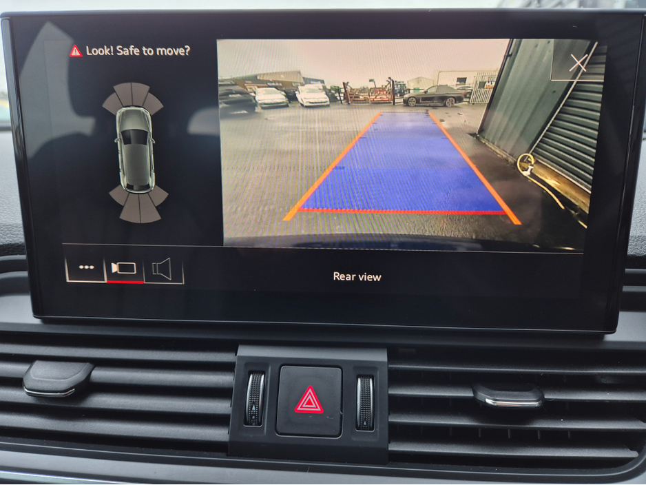 2021 Audi Q5 40 TDI S-TRONIC SE LAUNCH €39,995