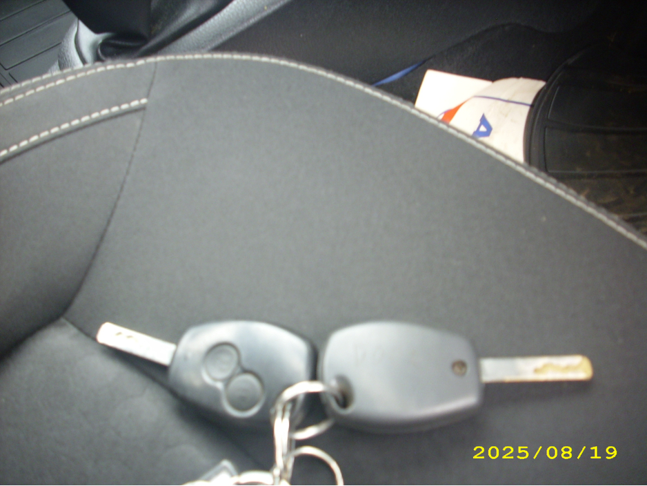 2013 Dacia Sandero SIGNATURE TCE 90 4DR €4,250