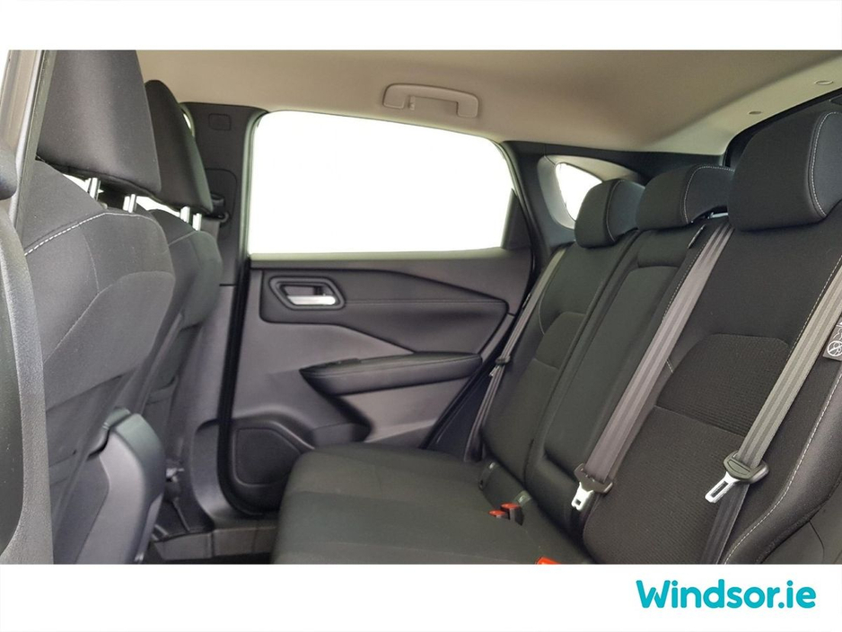 2022 Nissan Qashqai MILD HYBRID SV €3000 scrappage offer €25,495