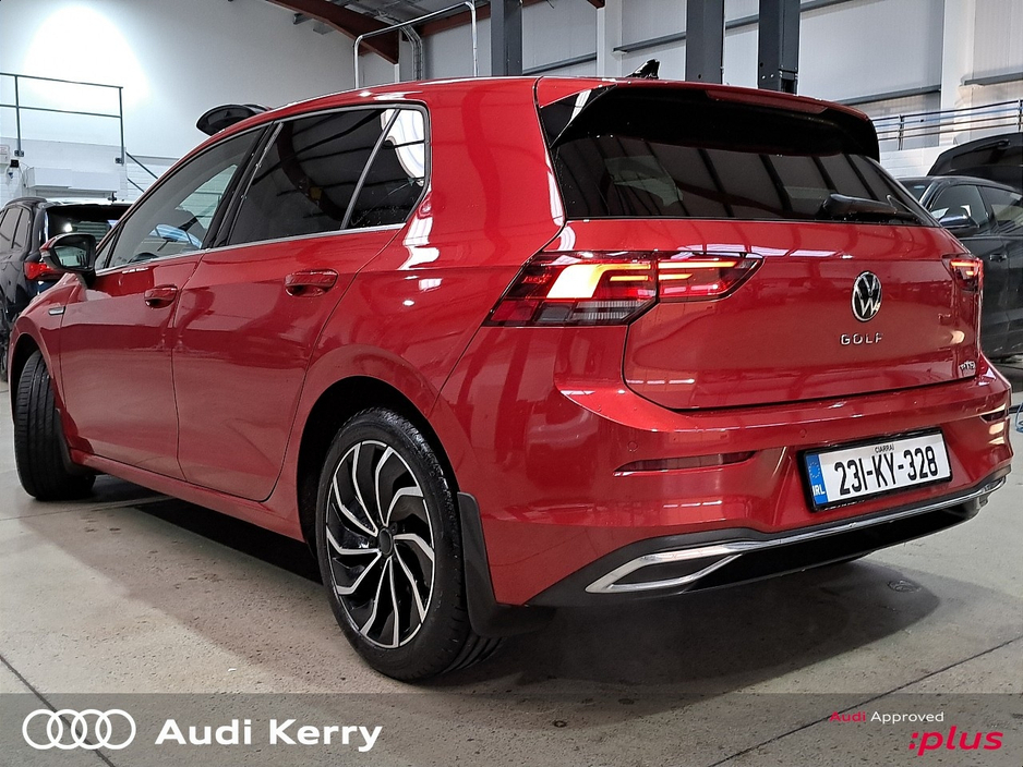 2023 Volkswagen Golf STYLE 1.5 TSI MHEV 130HP AUTOMATIC €31,900