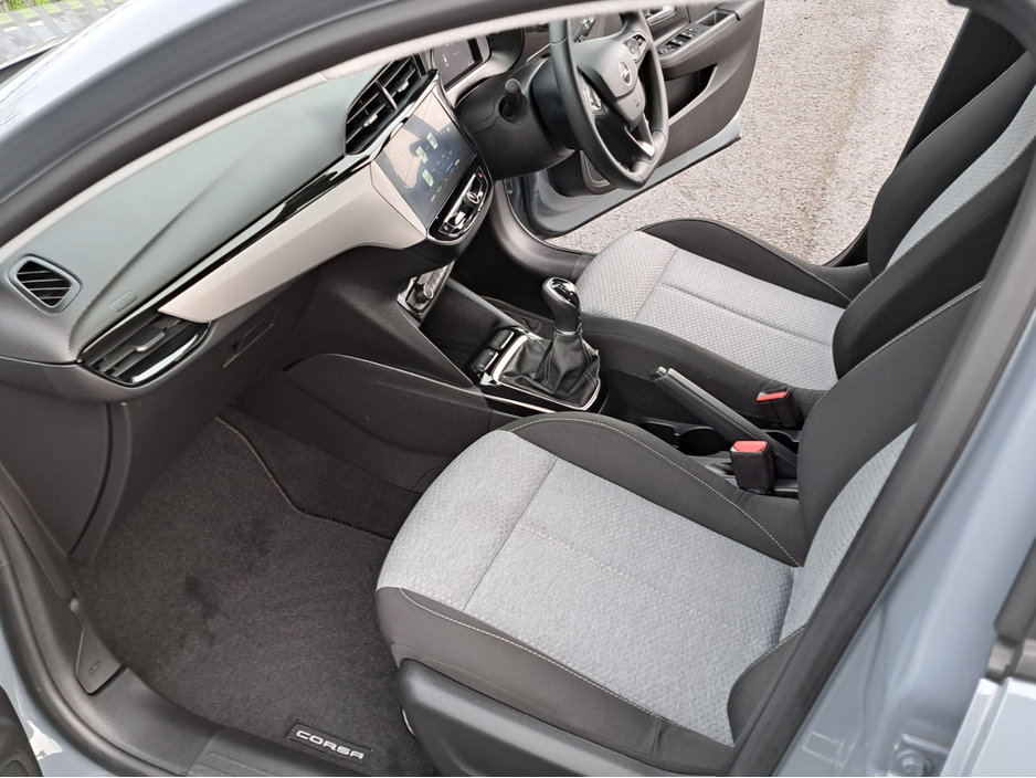 2025 Opel Corsa ELEGANCE 1.2 75BHP **REVERSING CAMERA** €21,950