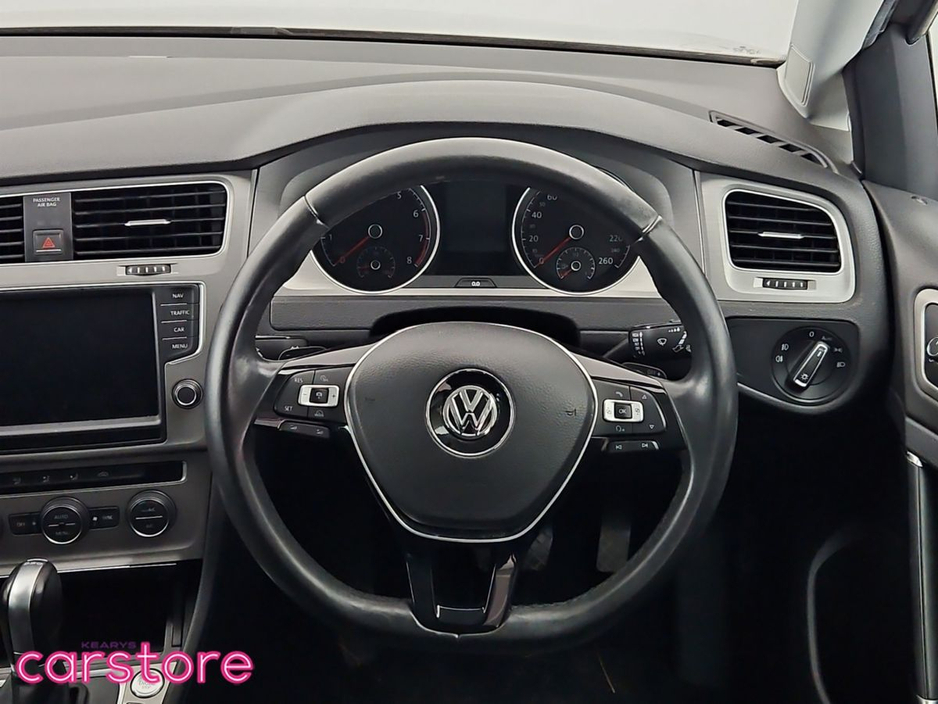 2016 Volkswagen Golf 1.2 TSI Auto Estate €15,880