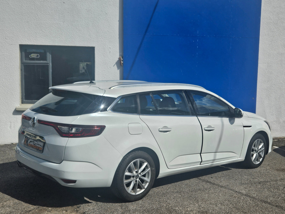 2017 Renault Megane 1.5 dCi 110 DYNAMIQUE NAV €9,950
