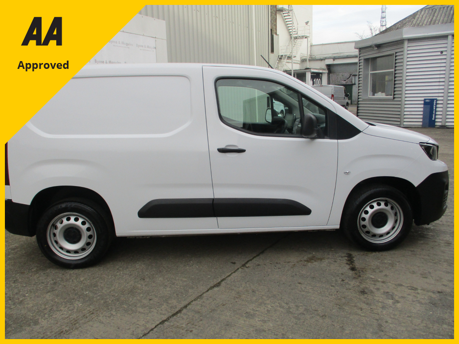 2023 Peugeot Partner ACTIVE PLUS 1.5 BLUE  HDI 100 TAX AND TESTED AND FULLY SERVICED 3 MONTHS WARRANTY AND 12 MONTHS AA COVER !! €21,950