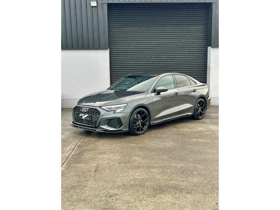 2022 Audi A3 35 TDI 150HP S tronic S Line €36,995