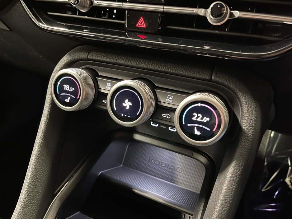 2025 Skoda Kodiaq Selection DSG 2.0TDI 150BHP - Reversing Camera - Heated Seats - Climate Control - Keyless Start - Cruise Control - Apple CarPlay/Android Auto €53,950