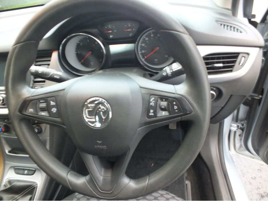 2017 Opel Astra 1.6 CDTI DESIGN 110PS 5DR €8,950