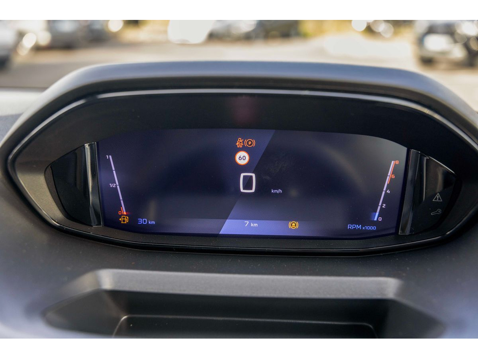 2025 Peugeot Partner PARTNER PROF PLUS 1.5 HDI 100 €22,725