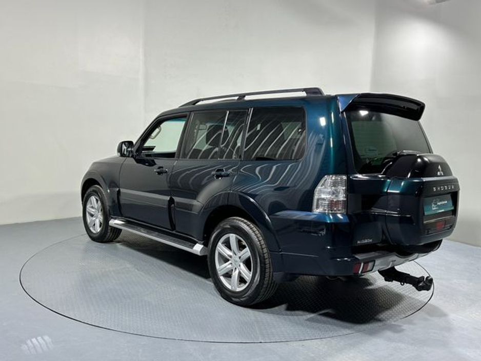 2017 Mitsubishi Pajero 3.2 DiD LWB 2 Seater N1 Commercial €27,500