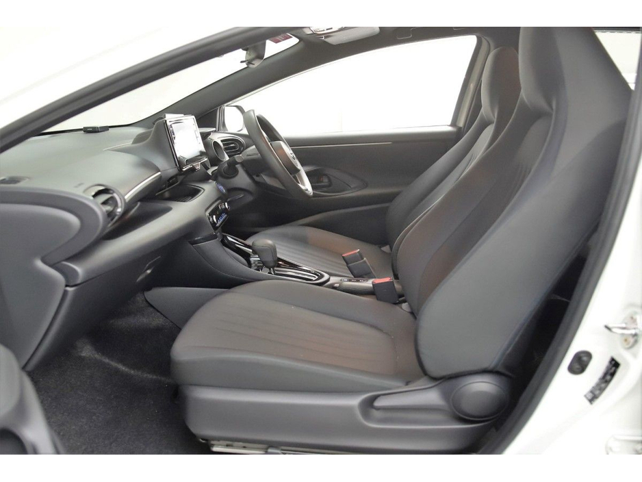 2021 Toyota Yaris 1.5 PETROL HYBRID *9"ANDROID CAR PLAYER*REVERSE CAM*PARK SENSORS* €17,880