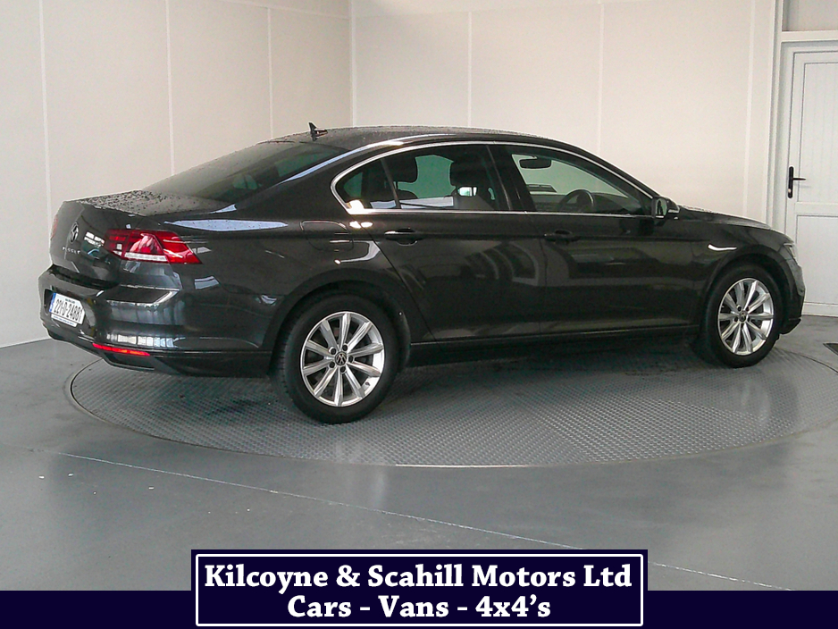2022 Volkswagen Passat BUSINESS 2.0 TDI MANUAL 6SPEED FWD 150 4DR €27,900