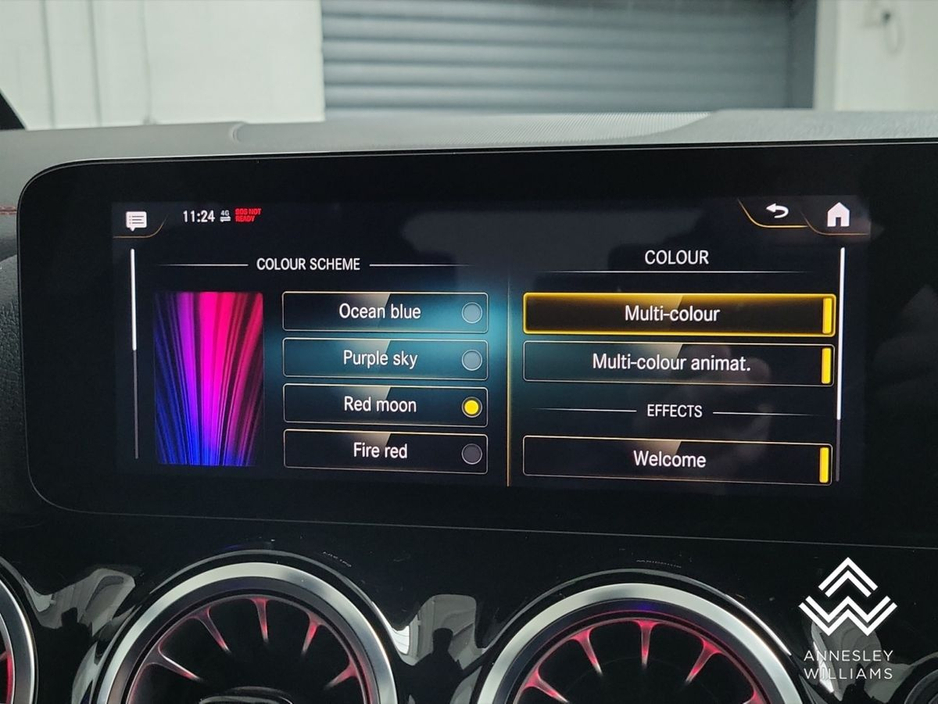 2021 Mercedes-Benz EQA EQA250 AMG Line 66.5 kWh €32,950