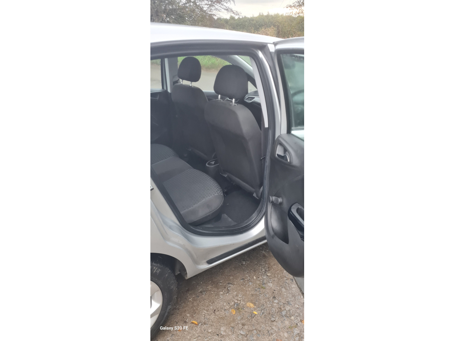 2015 Opel Corsa EXCITE 1.4 90PS 5DR €6,999