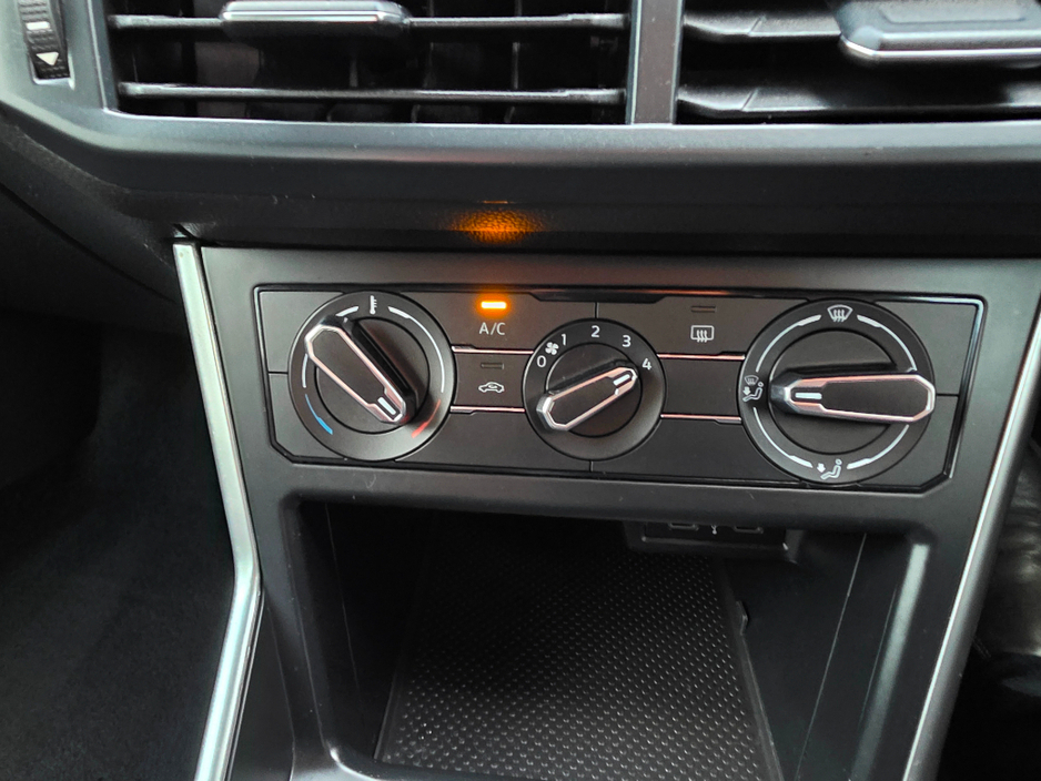 2022 Volkswagen Polo Life 1.0 TSI 95HP M5F 5DR €16,750