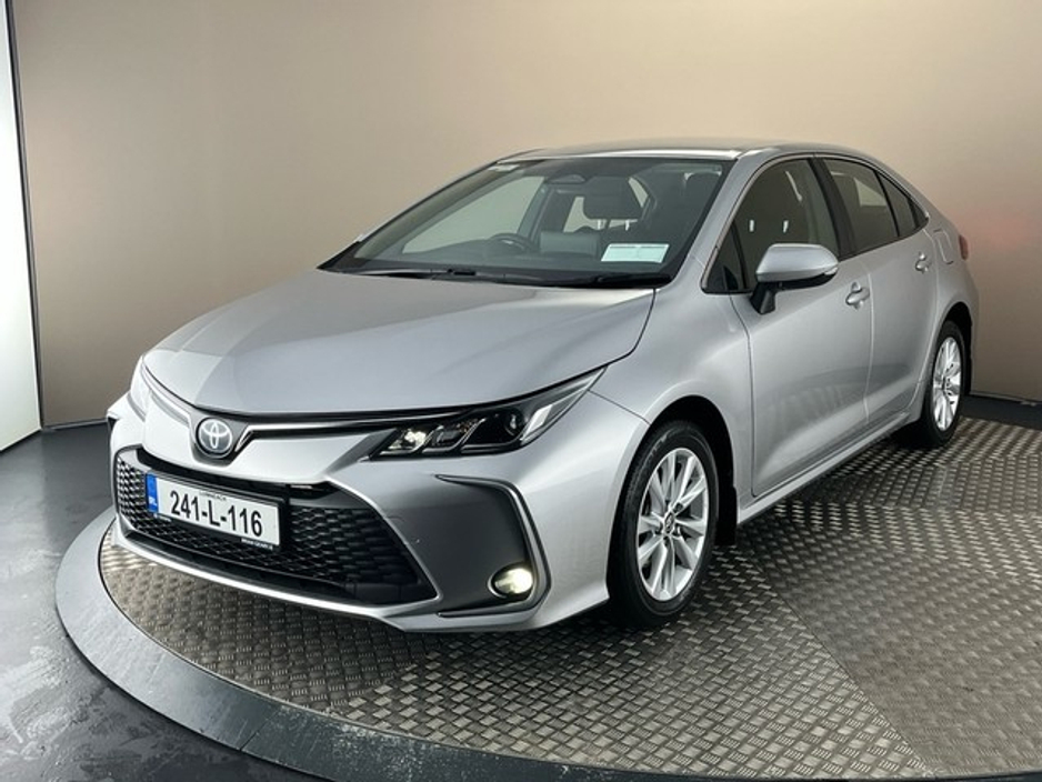 2024 Toyota Corolla LUNA SALOON AUTO Hybrid €29,950