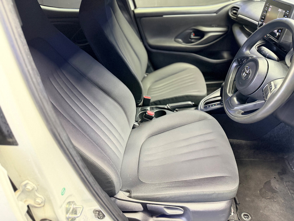 2020 Toyota Yaris 1.0 VVT-i 3Dr Terra €15,900