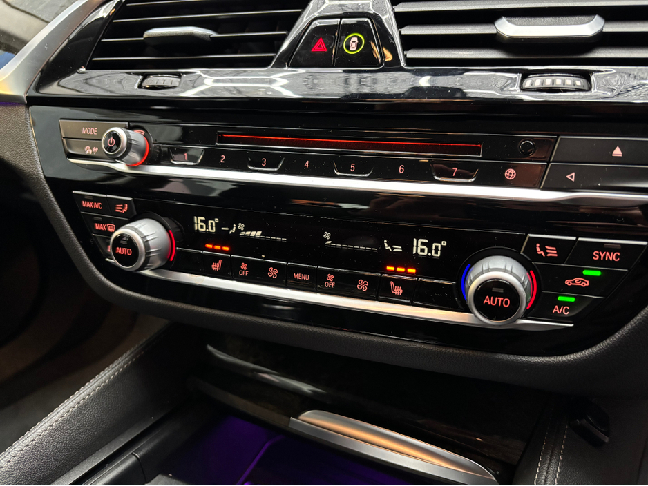 2018 BMW 5 Series €23950! 2018 BMW 520d 523d Luxury Automatic - Heated Leather Seats €23,950