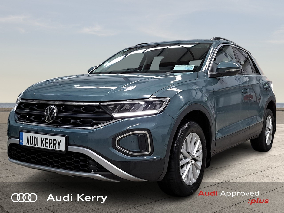 2023 Volkswagen T-Roc 2.0TDI 116HP LIFE €31,950