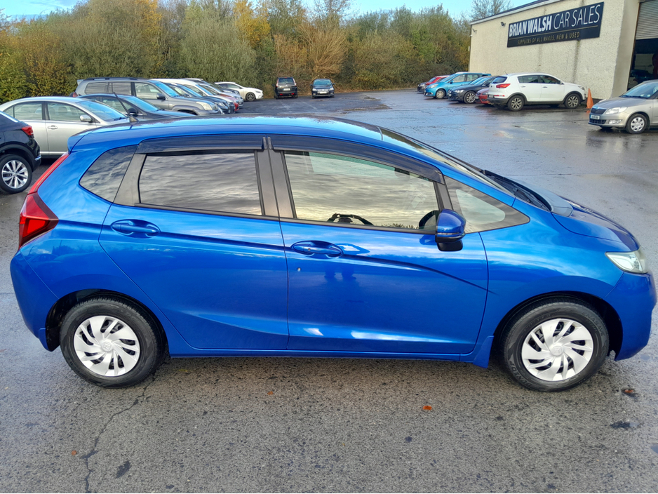 2016 Honda Fit 1.3 Petrol Automatic. Portlaoise. €10,950