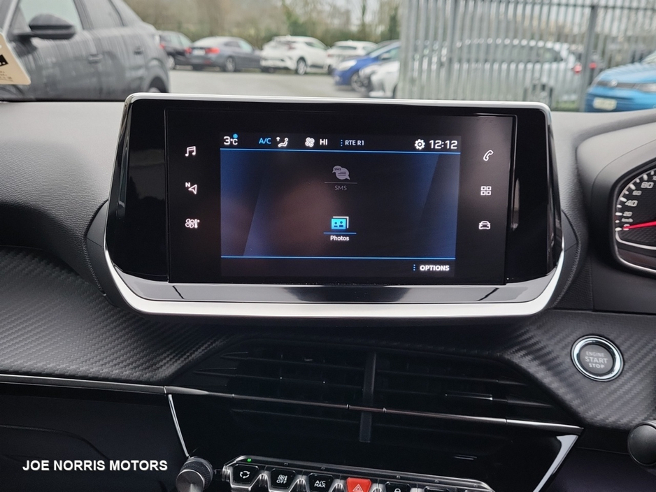 2023 Peugeot 2008 ACTIVE 1.2 100 BHP LOW KMS €23,750