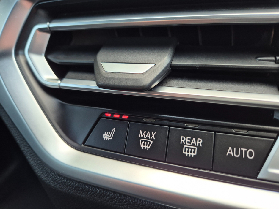 2021 BMW 3 Series 330E M-SPORT PRO PACKAGE SHADOW EDITION €28,950