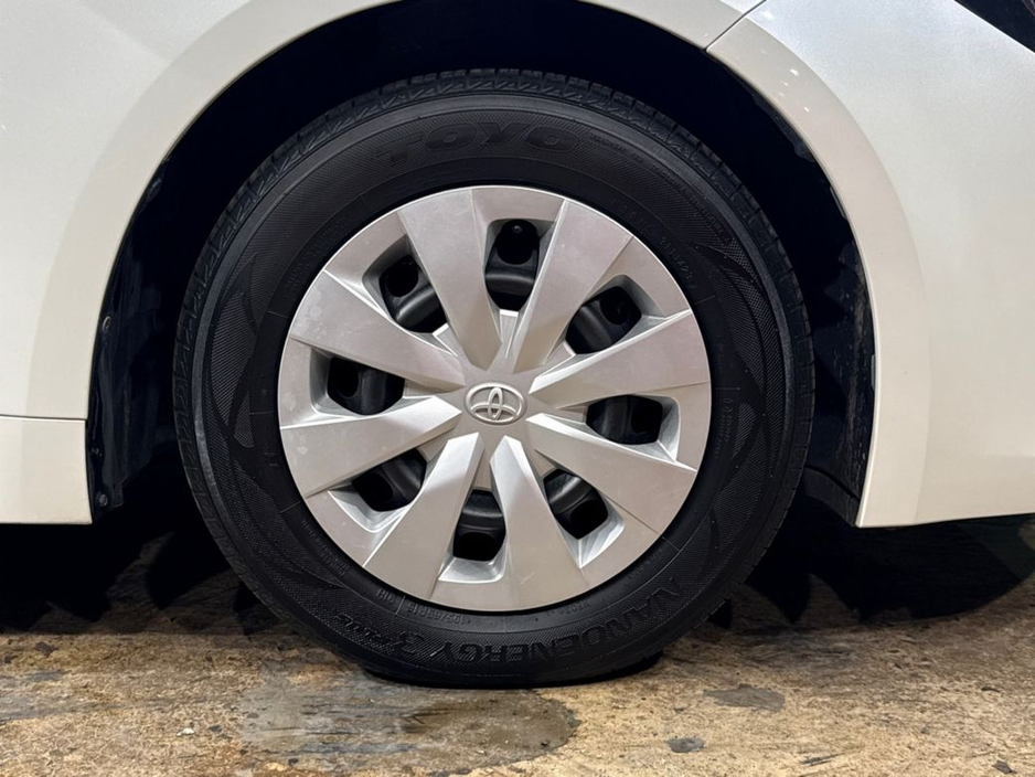 2020 Toyota Corolla 1.8 HYBRID - MULTI FUNCTION STEERING WHEEL - CRUISE CONTROL - LANE KEEP ASSIST - HEATING / AC CONTROLS - REVERSE CAMERA - ELECTRIC WINDOWS €20,950