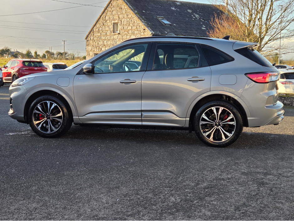 2024 Ford Kuga 2.5 X EDITION 225 ST-LINE €35,950