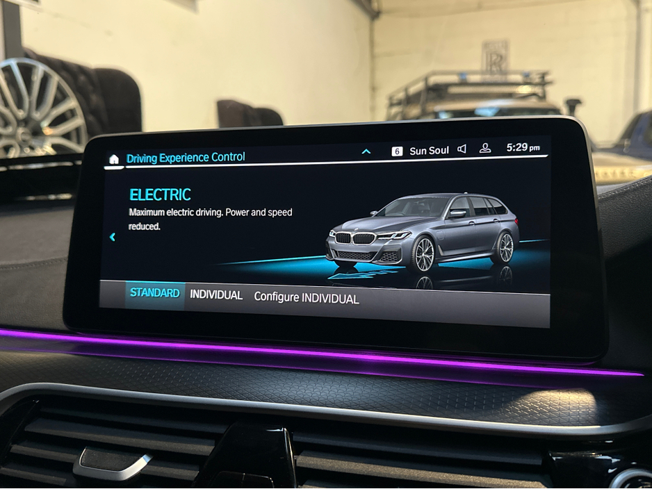 2023 BMW 5 Series 530E M SPORT TOURING AUTO €39,950