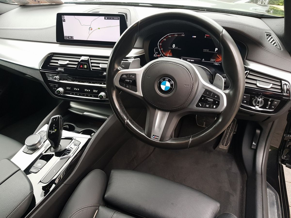 2020 BMW 5 Series 530d M Sport €43,995