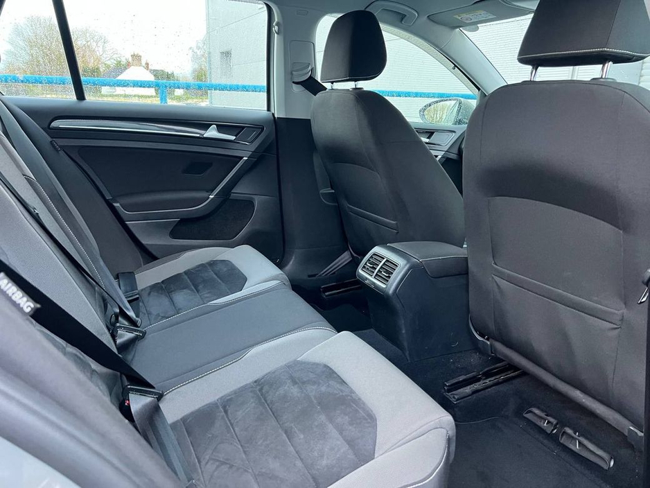 2015 Volkswagen Golf HIGHLINE 1.4 TSI AUTO // NEW NCT // REVERSE CAMERA // DUAL ZONE CLIMATE CONTROL €14,750