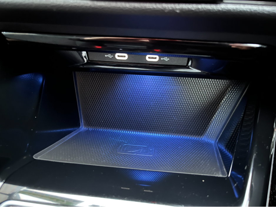 2022 Volkswagen Tiguan E-TSI STYLE AUTOMATIC HYBRID 1.5 PETROL //LOW MILES//HIGH SPEC//HEATED SEATS AND STEERING WHEEL//HEAD UP DISPLAY//KEYLESS ENTRY// €29,950