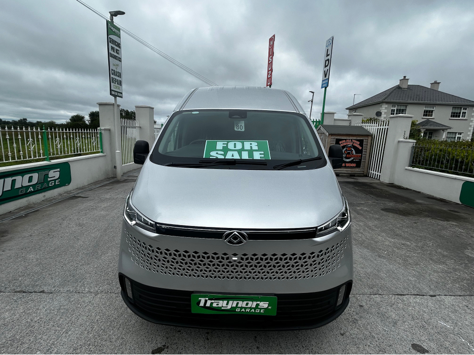 2026 Maxus Deliver 7 SILVER METALLIC HIGH ROOF IN STOCK