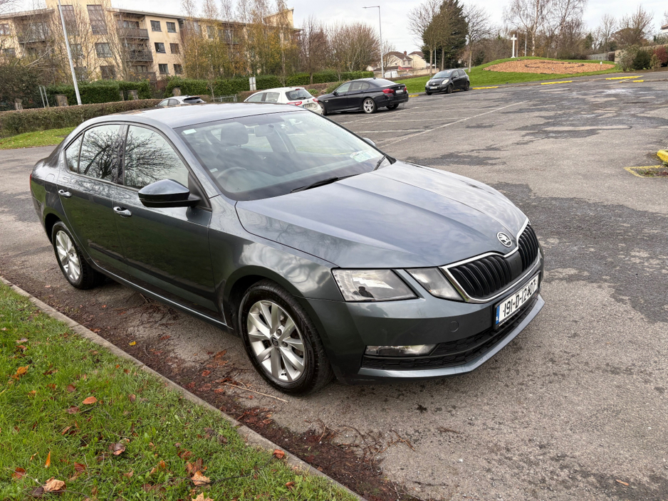 2019 Skoda Octavia AMBITION 1.6 TDI 115HP DSG 4 4DR AUTO €8,950