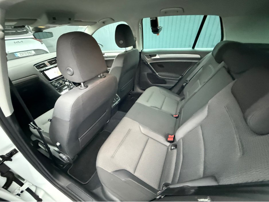 2018 Volkswagen Golf HIGHLINE - 1.2 PETROL - AUTO - 12M WARRANTY - CAR: 1624 €14,950