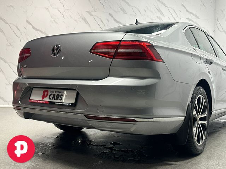 2018 Volkswagen Passat Highline 1.6TDI 120HP 4DR - Straight Sale Discount €19,950