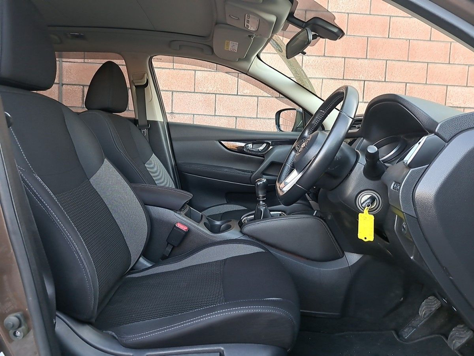 2018 Nissan Qashqai SV Premium with Moonroof 1.5 Diesel. €15,650