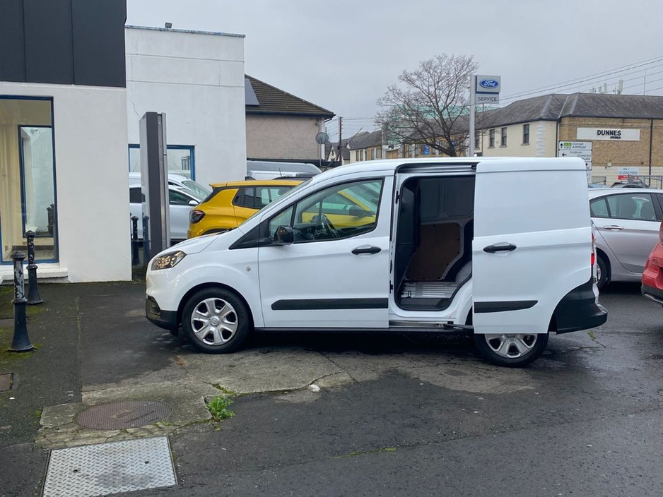 2022 Ford Transit Courier Trend 1.5TD 100PS M6 3DR €12,000