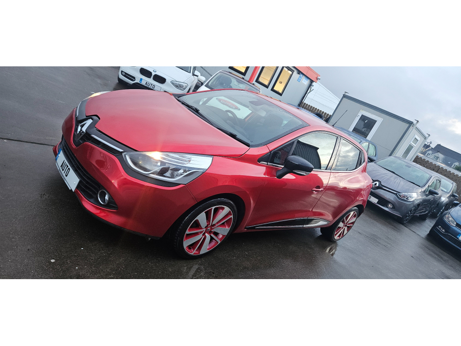 2016 Renault Clio automatic 1.2 dynamique s 5sr low kms €9,995