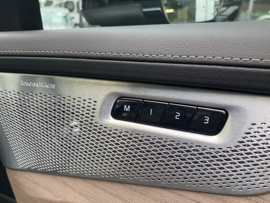 2025 Volvo XC90 T8 Ultra AWD Auto (PHEV) €84,900