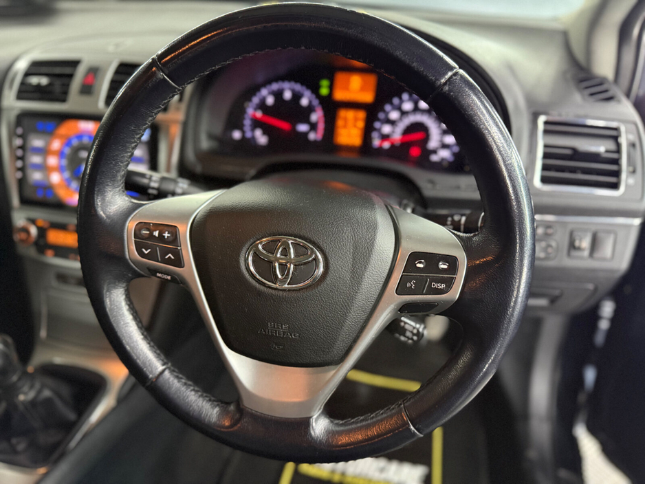 2013 Toyota Avensis 2.0 D-4D 125 BHP Terra €6,500