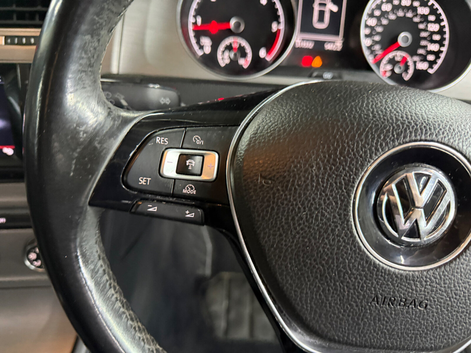 2014 Volkswagen Golf 1.6 TDI 5DR 110HP BlueMotion €6,950